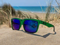 Lunettes de Soleil Homme/Femme  - Monture Carrée Vert Translucide & Verres Miroir Bleu - Protection UV