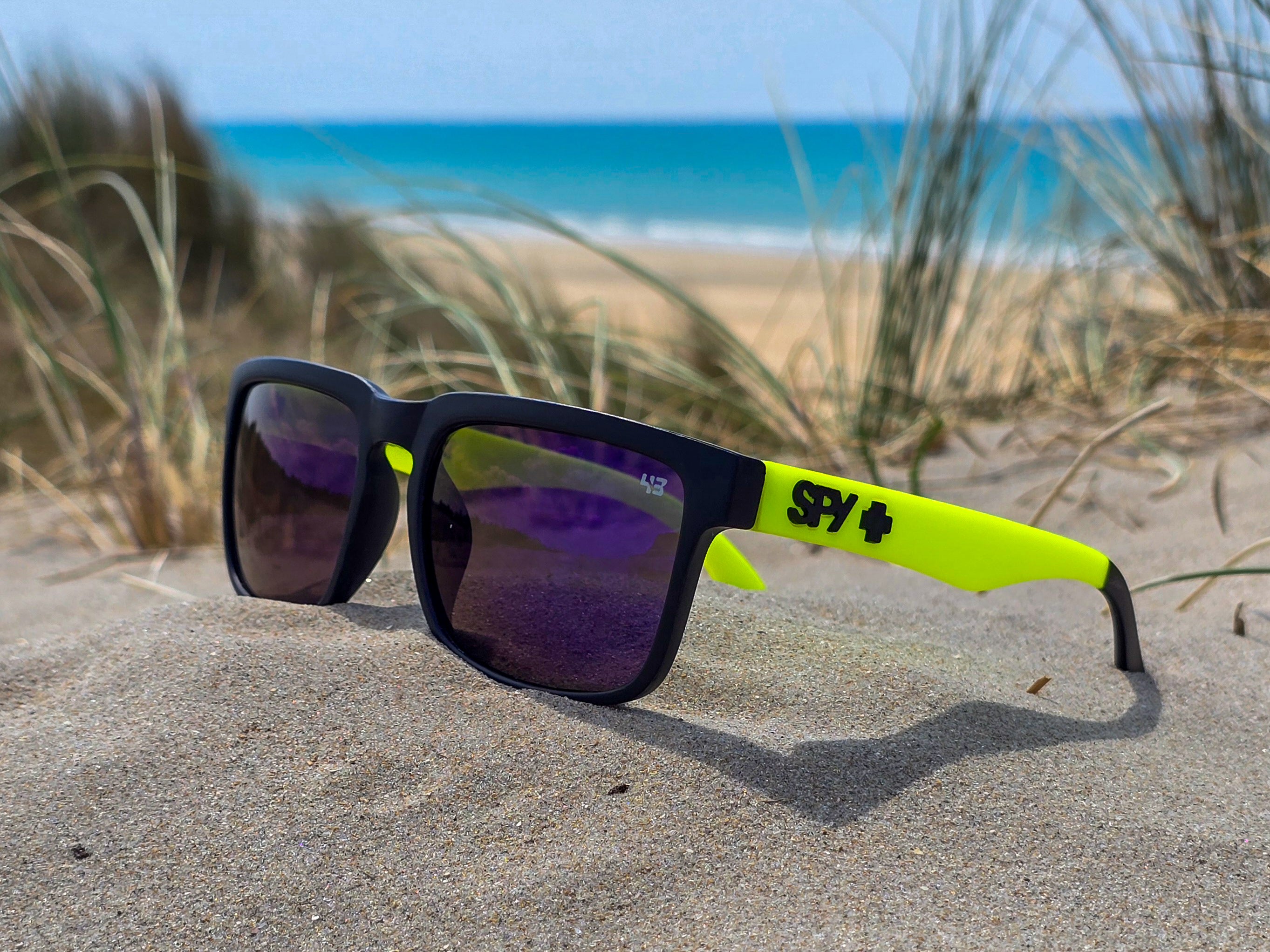 Lunettes de Soleil Homme/Femme  - Monture jaune & Miroir Noire - Protection UV