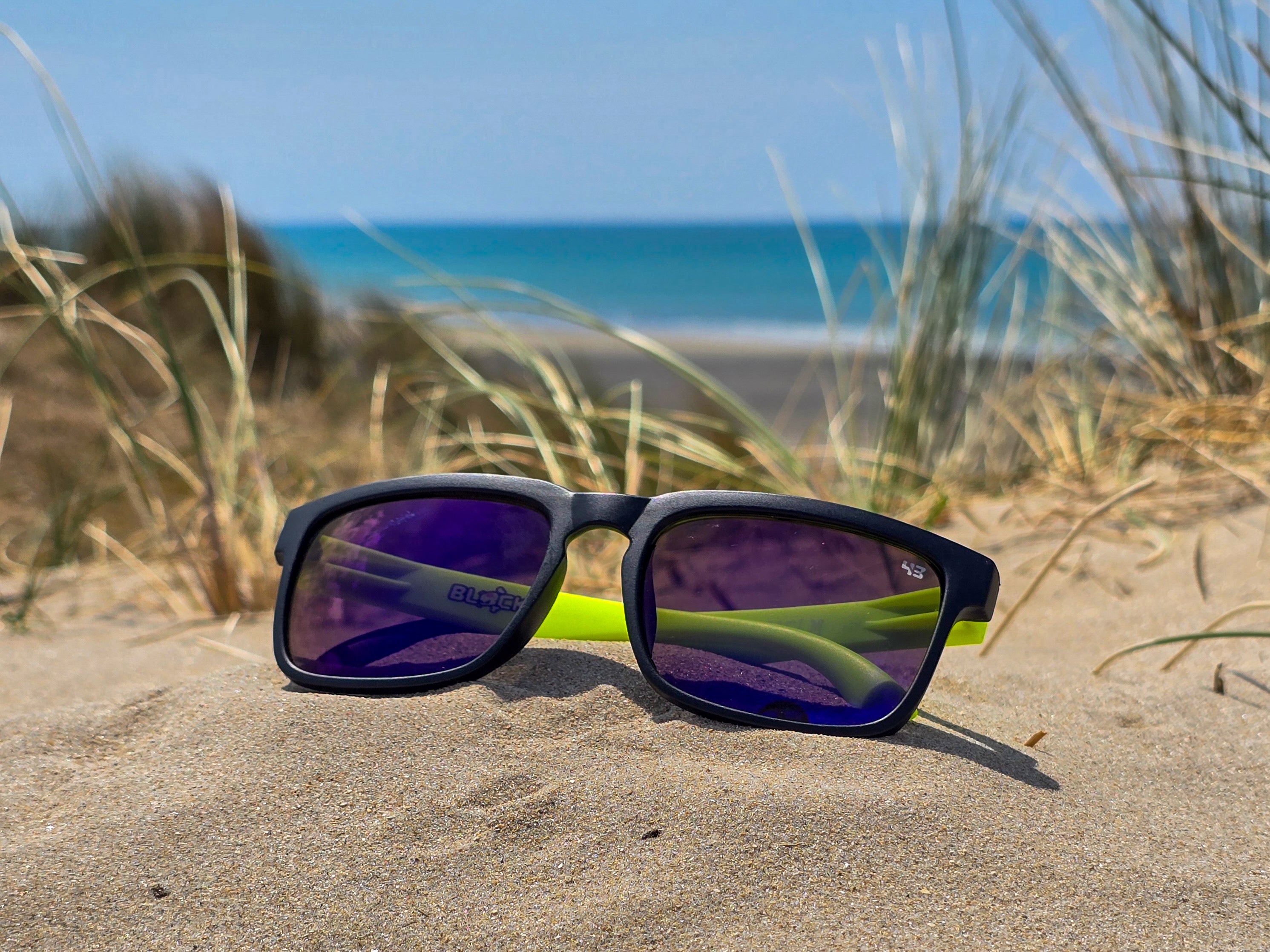 Lunettes de Soleil Homme/Femme  - Monture jaune & Miroir Noire - Protection UV