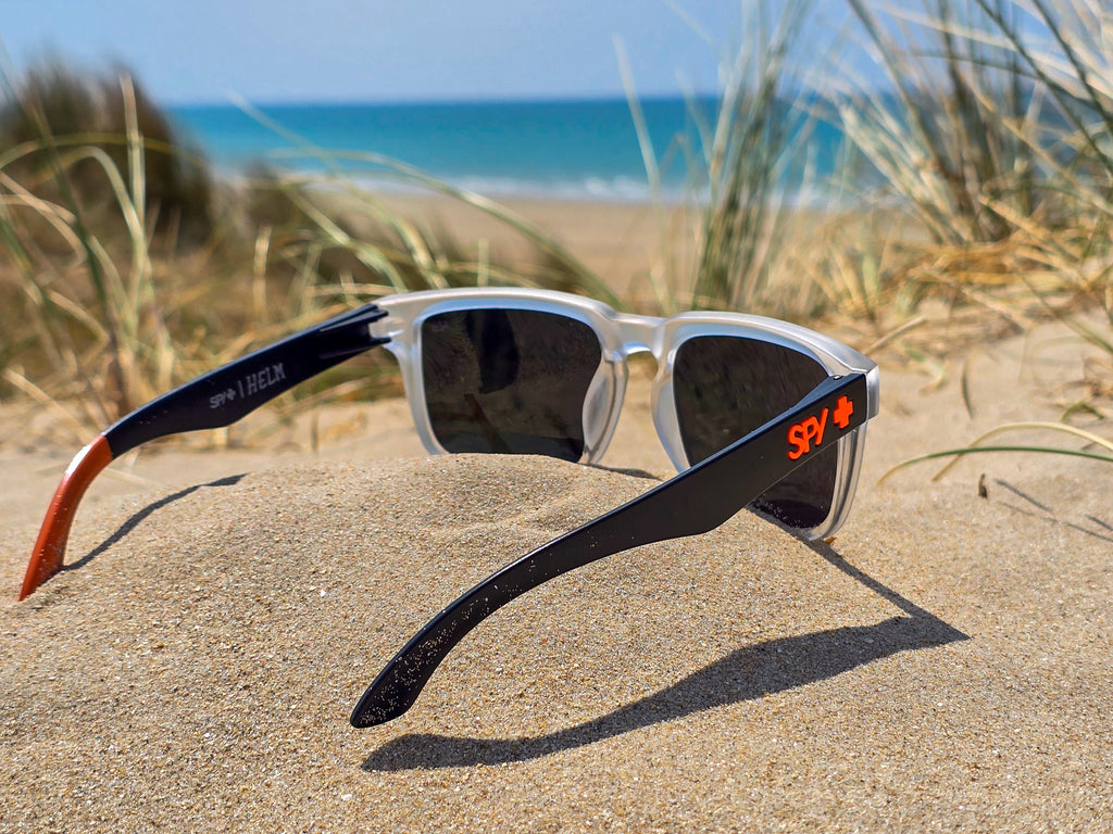 Lunettes de Soleil Homme/Femme  - Monture Carrée Translucide Noir& Verres Miroir Orange - Protection UV